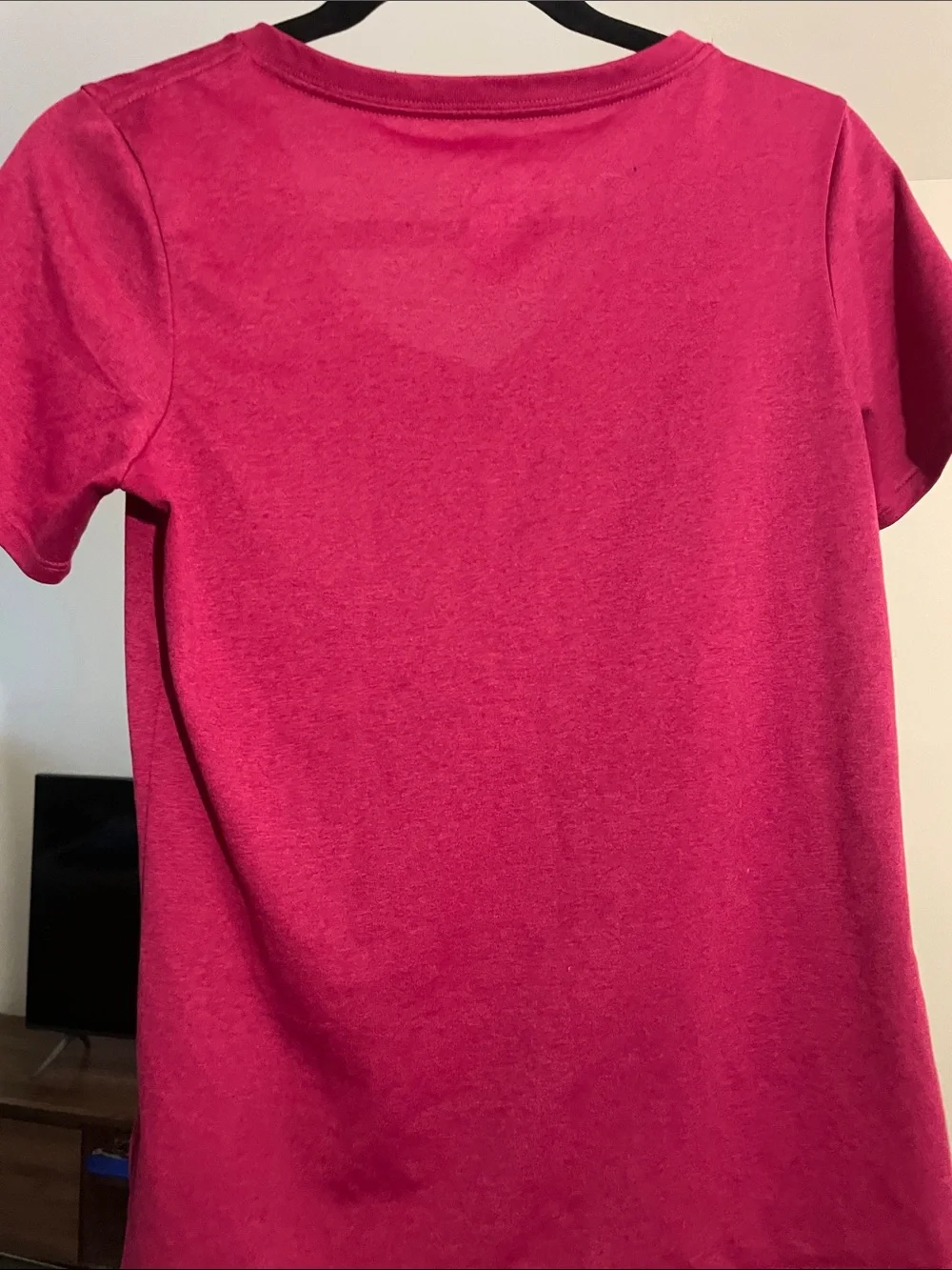 Nike Women's Dri-FIT V-Neck Tee - Raspberry Pink